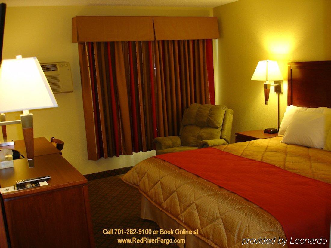 Red River Inn & Suites 法戈 外观 照片
